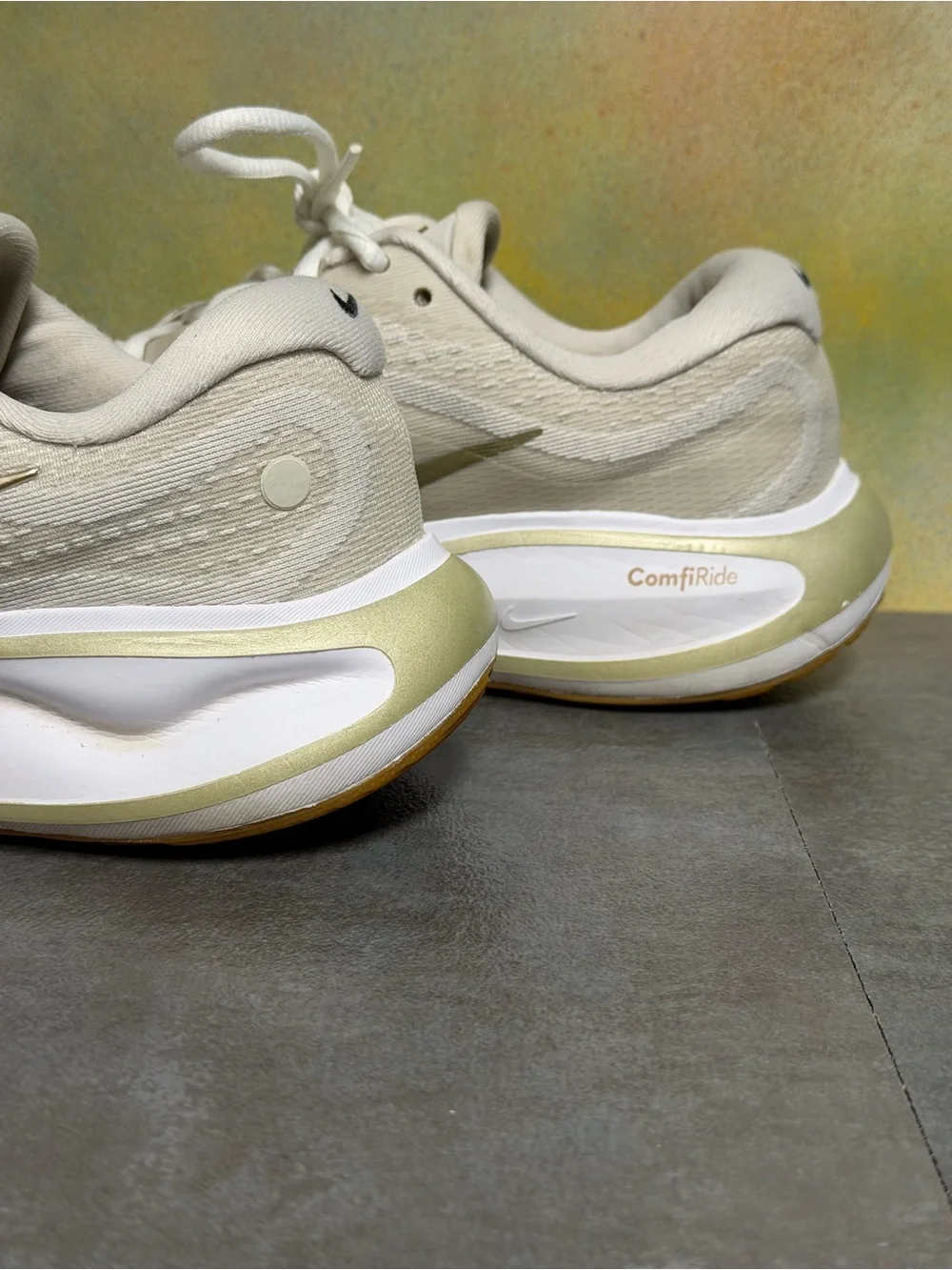 Nike Journey Run Women's Sneakers FJ7765-003 Phantom/Neutral Olive-Sail Size 9.5